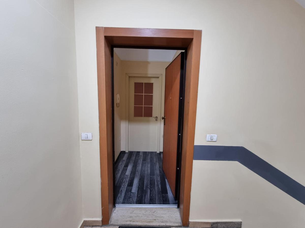 טיראנה Moonshine Apartament מראה חיצוני תמונה